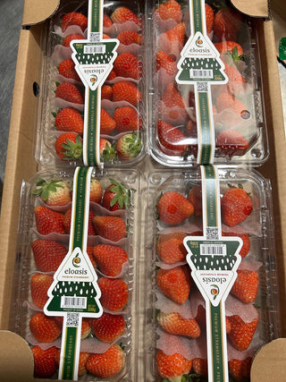 Korea Red Strawberries (per tray ~330g)