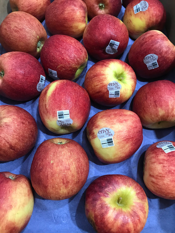 Apples, Envy, lb. – Russo's